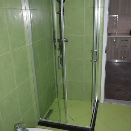 Apartament Ajvazi Shëngjin