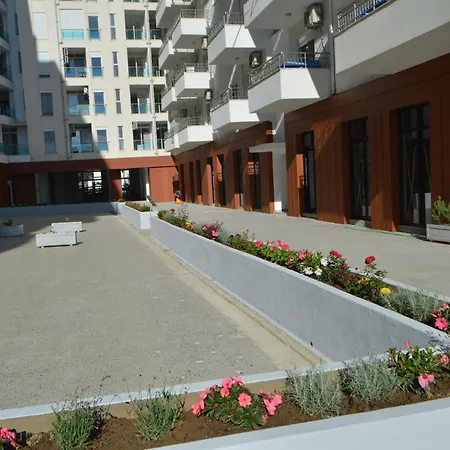 Apartament Ajvazi Shëngjin