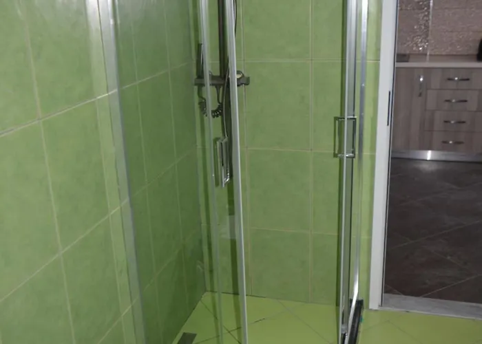 Apartament Ajvazi Shëngjin