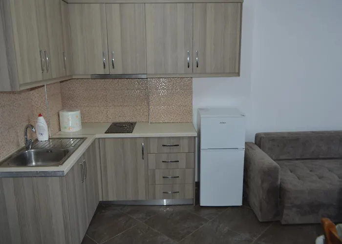 Apartament Ajvazi Shëngjin